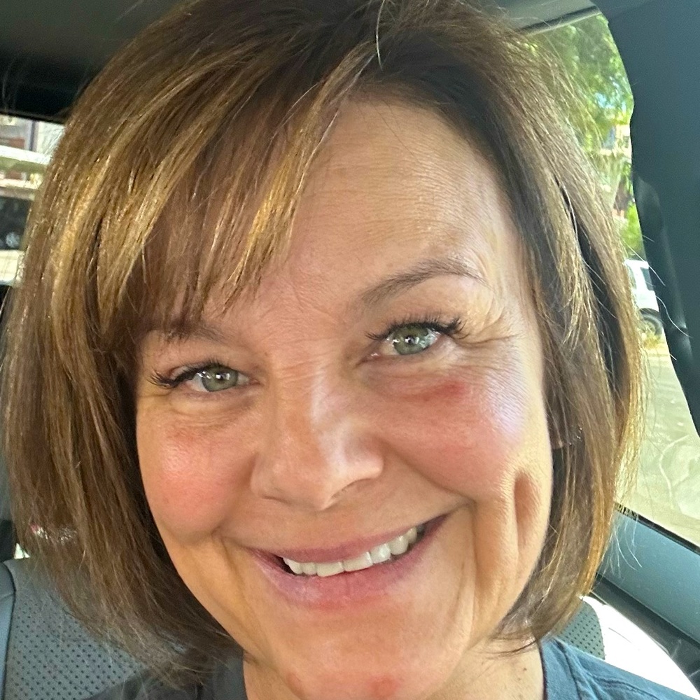 Meet your Posher, Tina